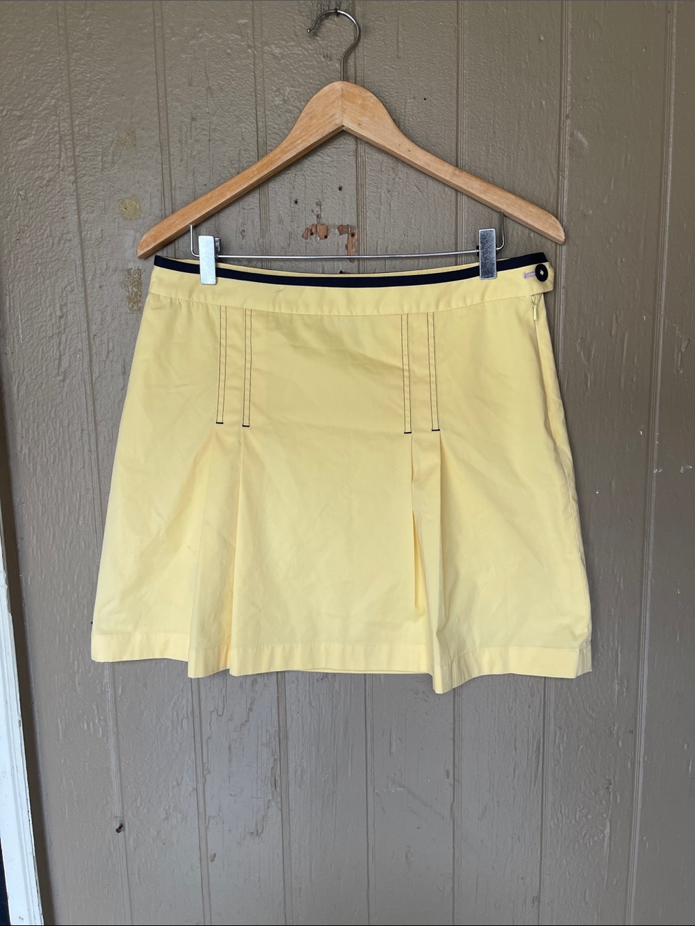 Brooks Brothers Yellow Pro Sport Women's Skirt Size 6